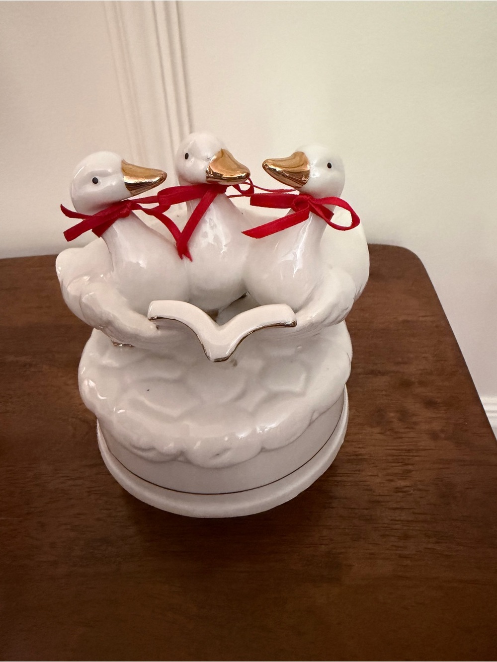 Vintage Christmas Goose Music Box